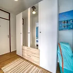 - Haus M, App 0m0107 - Leev *